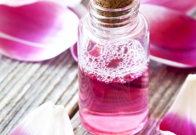 Hvordan bruger man rosenolie, hvad er det godt for?