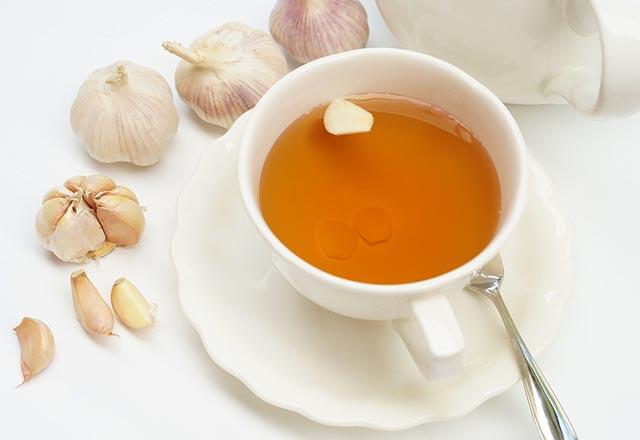 Kas yra česnakų arbata, kaip vartoti česnakų arbatą?