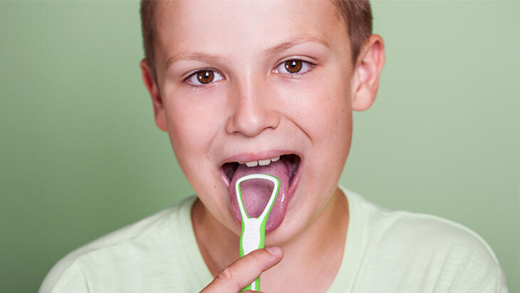 Was verursacht Mundgeruch bei einem Kind, wie geht er vorüber?