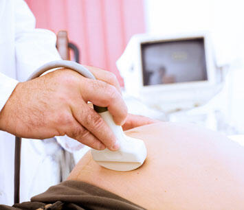 5-6 Ultraschalluntersuchungen reichen während der Schwangerschaft