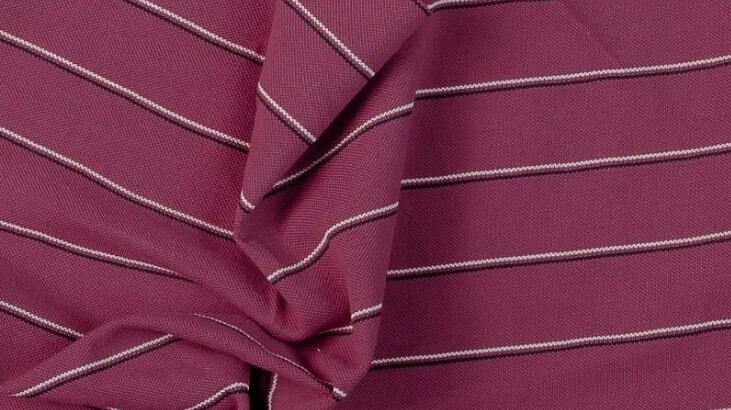 Šta je jednostruka tkanina? Koje su karakteristike jednostrukog dresa?