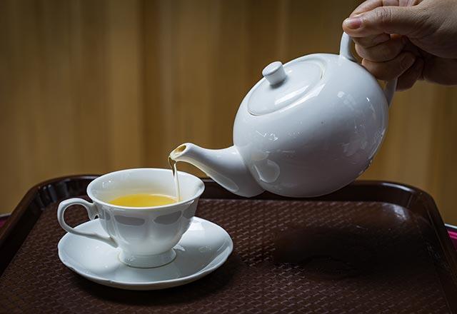 Reteta de ceai care te face sa slabesti 3 kilograme intr-o saptamana