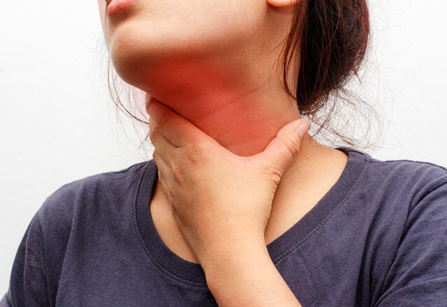 Qu'est-ce que l'inflammation des cordes vocales (croup)?