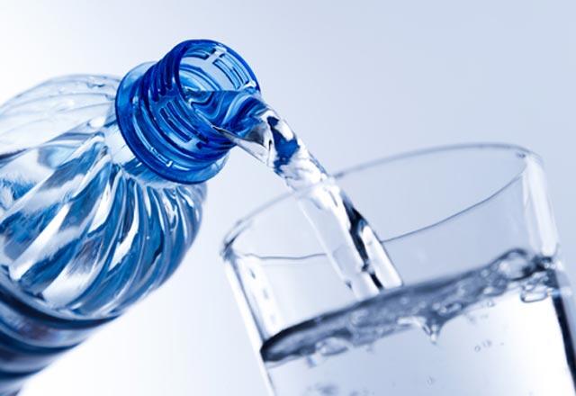 Kiürül a szervezetben a nátrium vízzel?