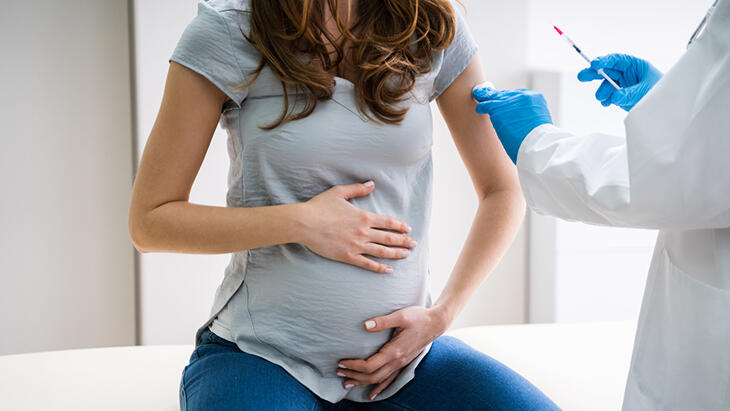 Ce vaccinuri ar trebui și nu trebuie administrate în timpul sarcinii?