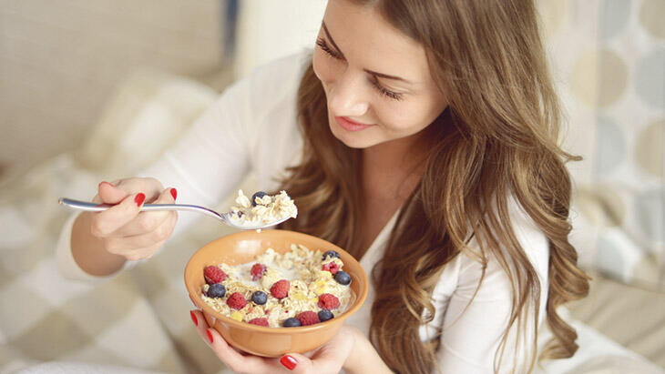 6 leckere Porridge-Rezepte, die dich morgens aufwärmen