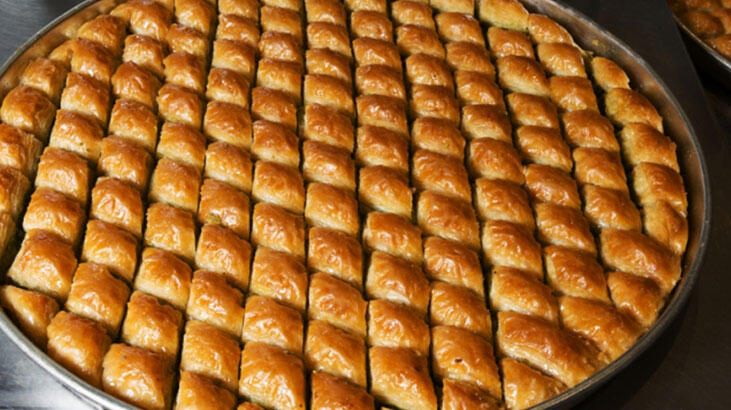 Baklava recept hozzávalói - Hogyan készítsünk baklava tésztát? Házi készítésű Baklava