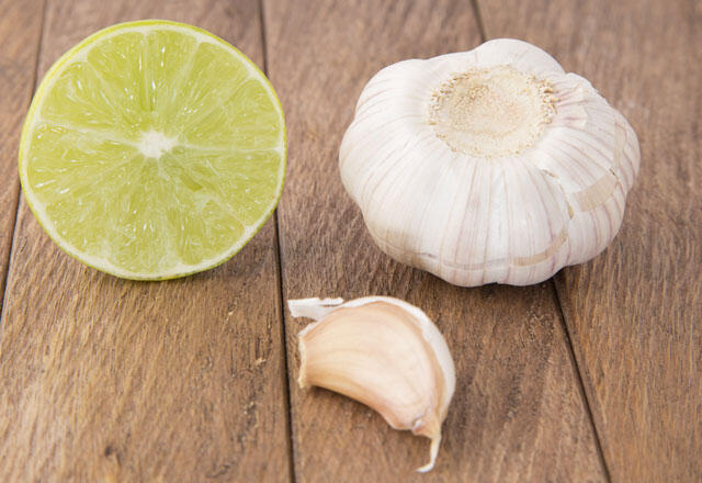 A fokhagyma és a citrom csökkenti a magas vérnyomást?