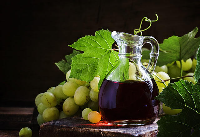 Kaip pasigaminti vynuogių actą?
